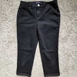 Black Denim Capri Pants